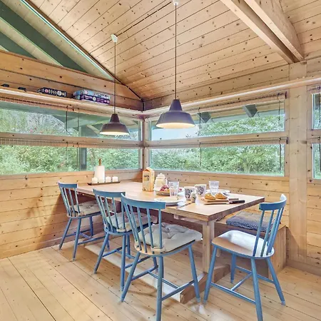3 Bedroom Beautiful In Idestrup * Bøtø By