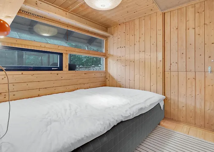 3 Bedroom Beautiful In Idestrup