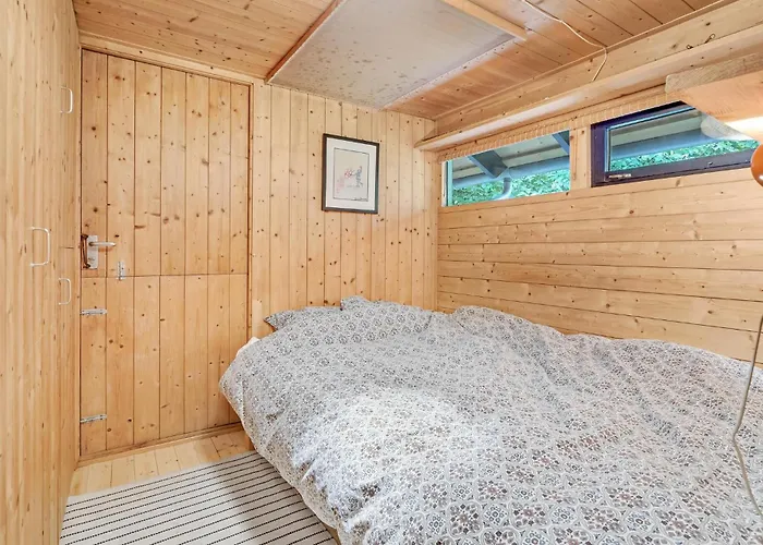 3 Bedroom Beautiful In Idestrup